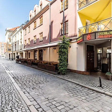 Old Town Rynek Ul Wiezienna 아파트